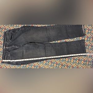 Women’s Straight Levi’s